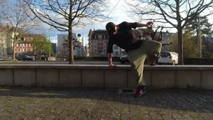 Sécurité arrière-sécurité avant (dorsal)